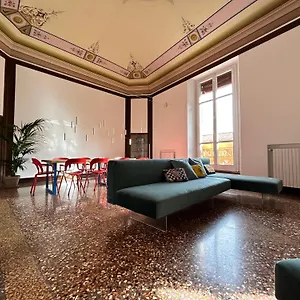 Hotel Frame Italie